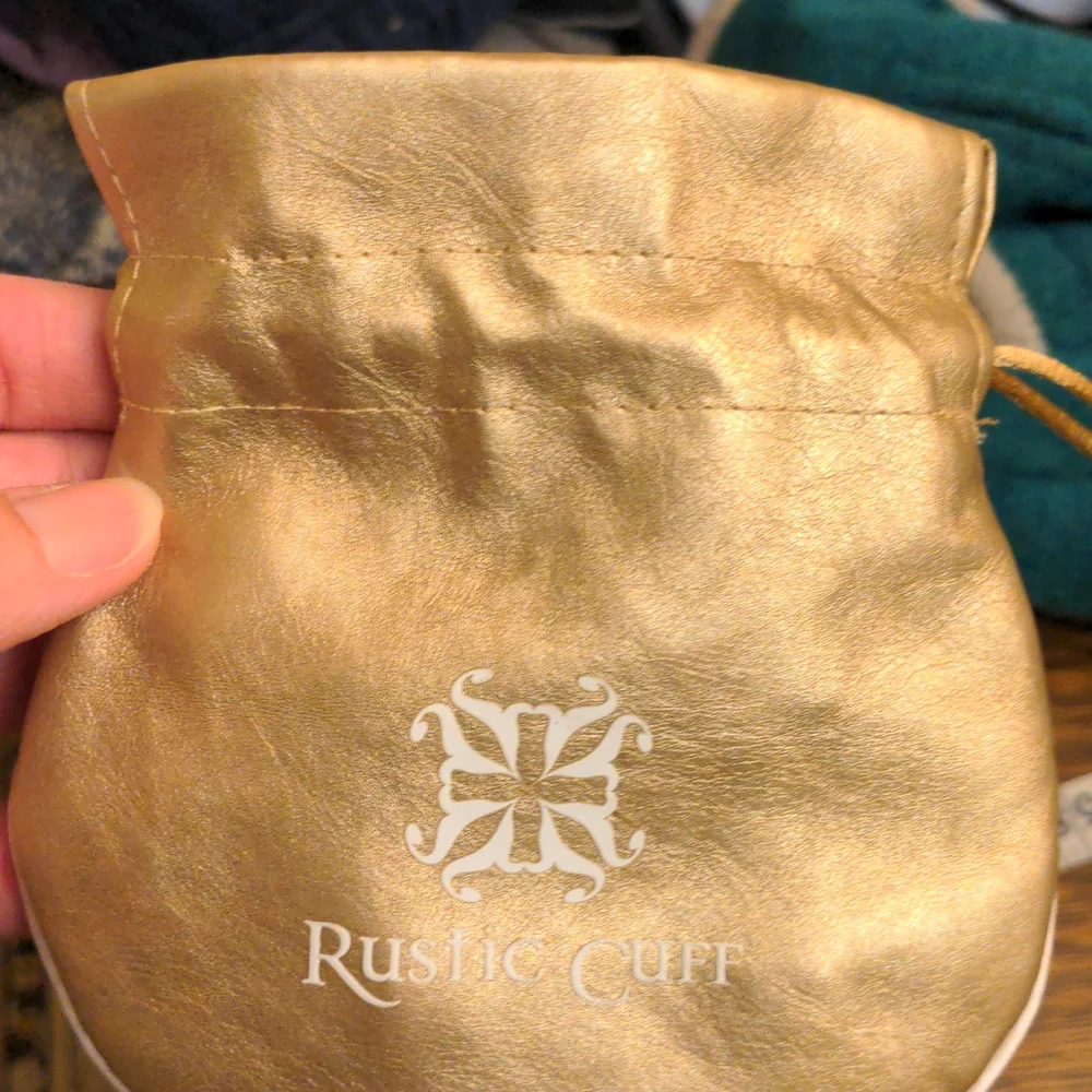 Rustic cuff - Picture 3 of 3